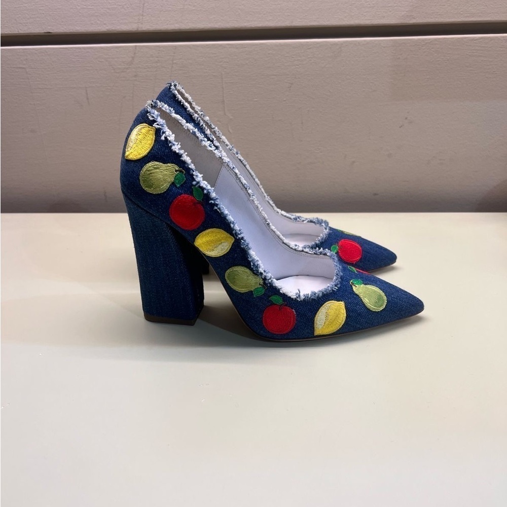 Embroidered Denim Heels with Fruit Accents for your perfect Italian Vacation - Picture 3 of 10
